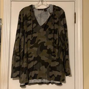 Christian Siriano Camo Long Sleeve TShirt W/ Hood